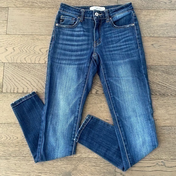 KanCan Skinny Jeans - Picture 1 of 10